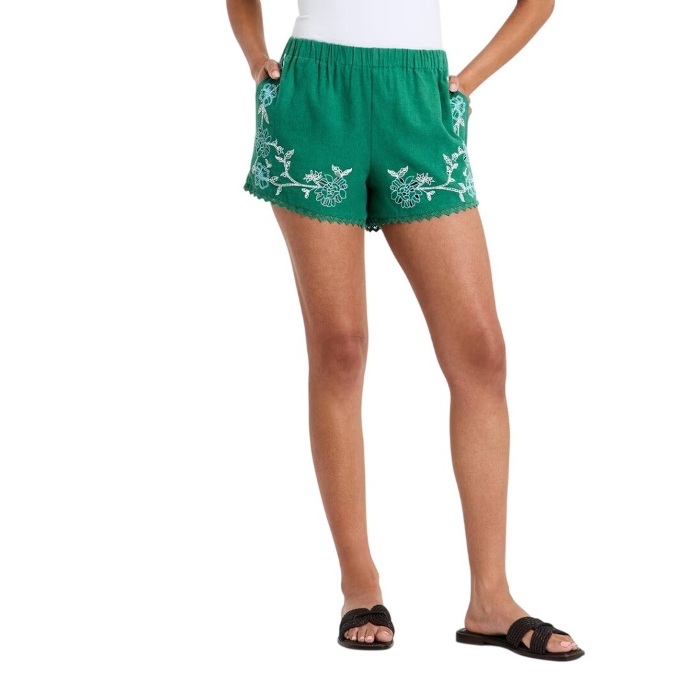 Universal Thread Women's Green Mid Rise Cutwork Linen Blend Shorts Size Medium
